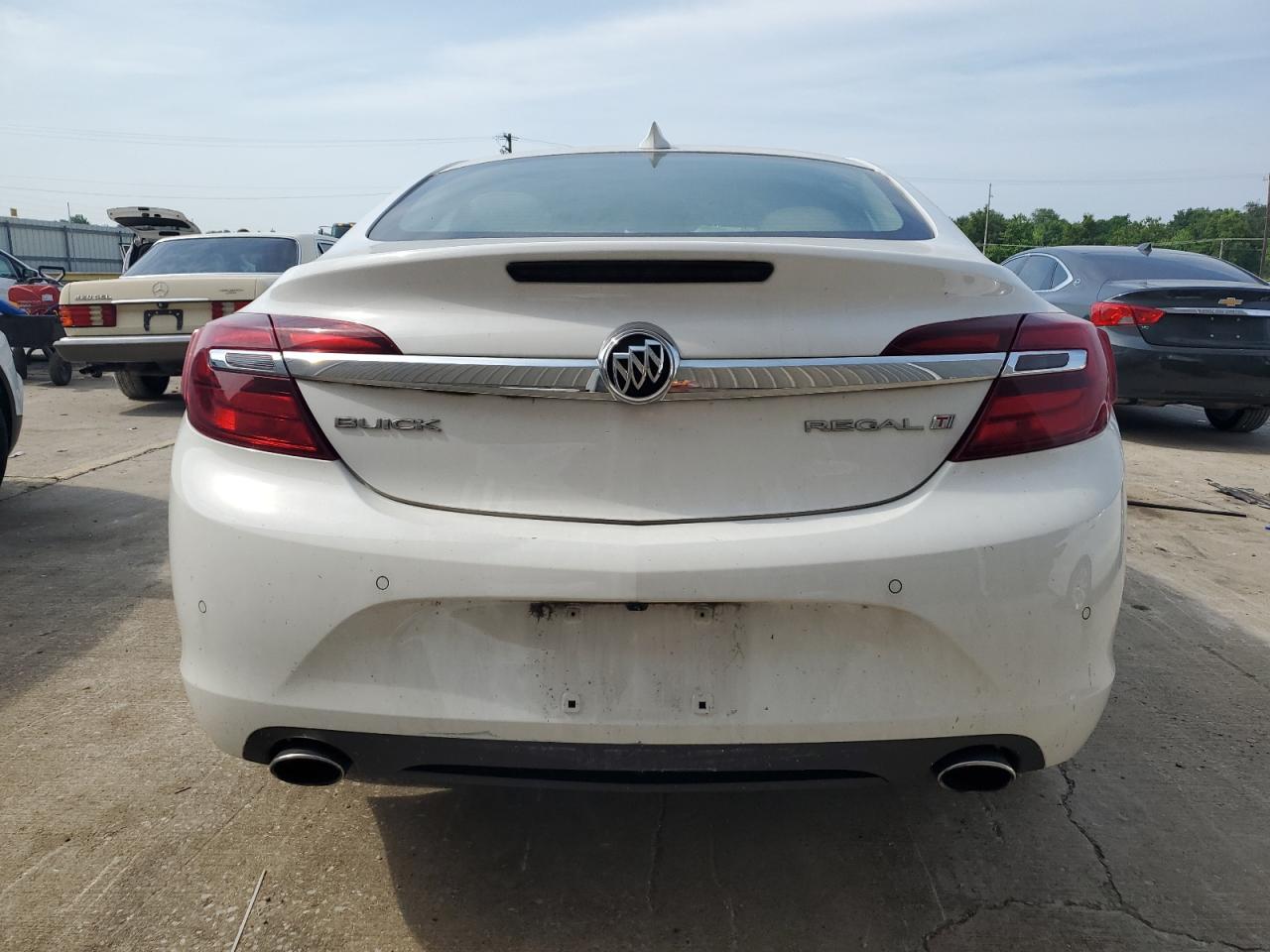 2G4GS5GX4G9208824 2016 Buick Regal Premium