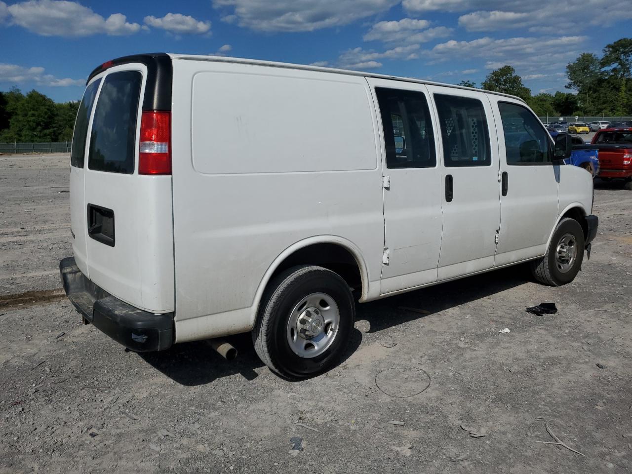 1GCWGAFG1L1272541 2020 Chevrolet Express G2500