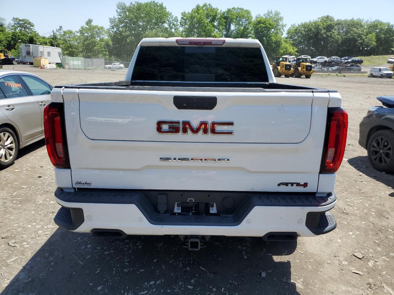 2020 GMC Sierra K1500 At4 vin: 1GTU9EET6LZ371509