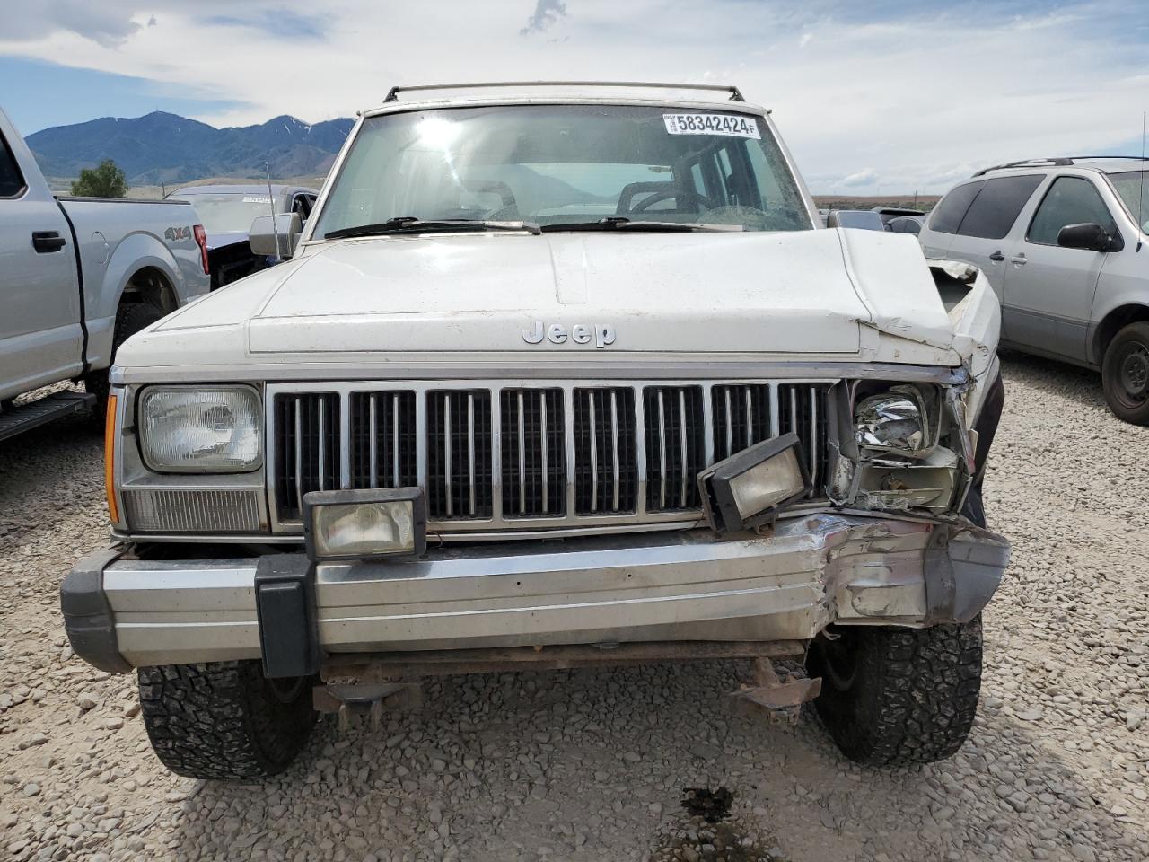 1J4FJ58L9KL588642 1989 Jeep Cherokee Laredo