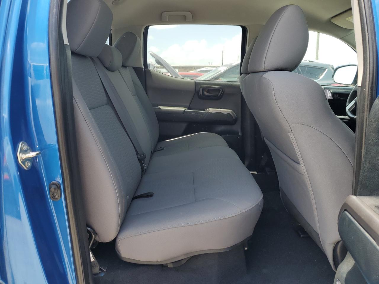 5TFCZ5AN8GX013252 2016 Toyota Tacoma Double Cab