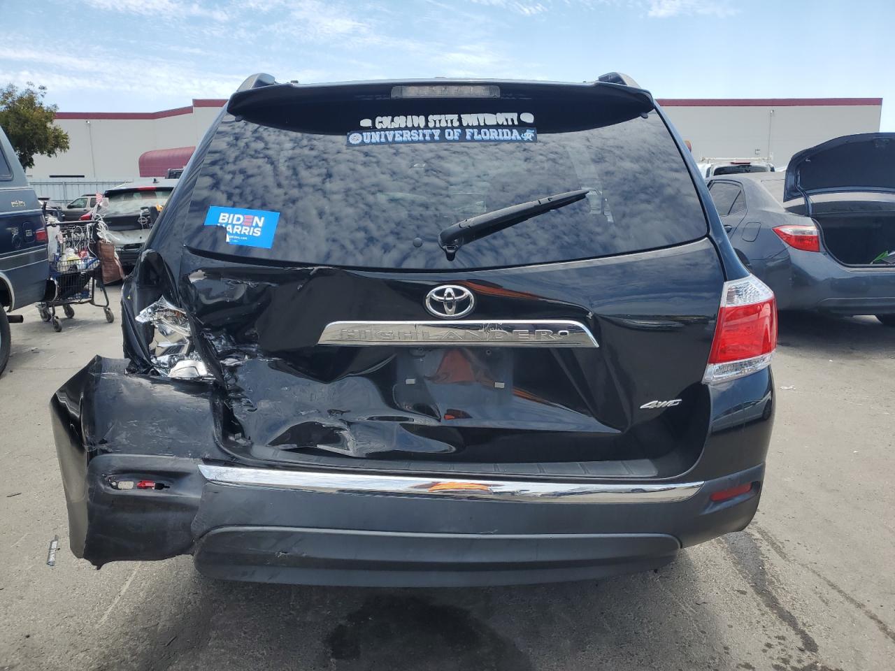 5TDBK3EHXCS104404 2012 Toyota Highlander Base