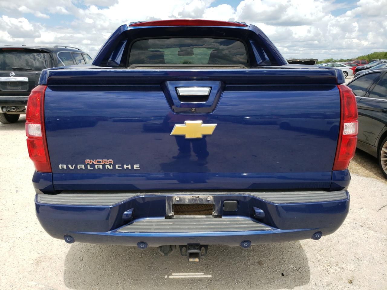 3GNMCEE0XDG145277 2013 Chevrolet Avalanche Ls