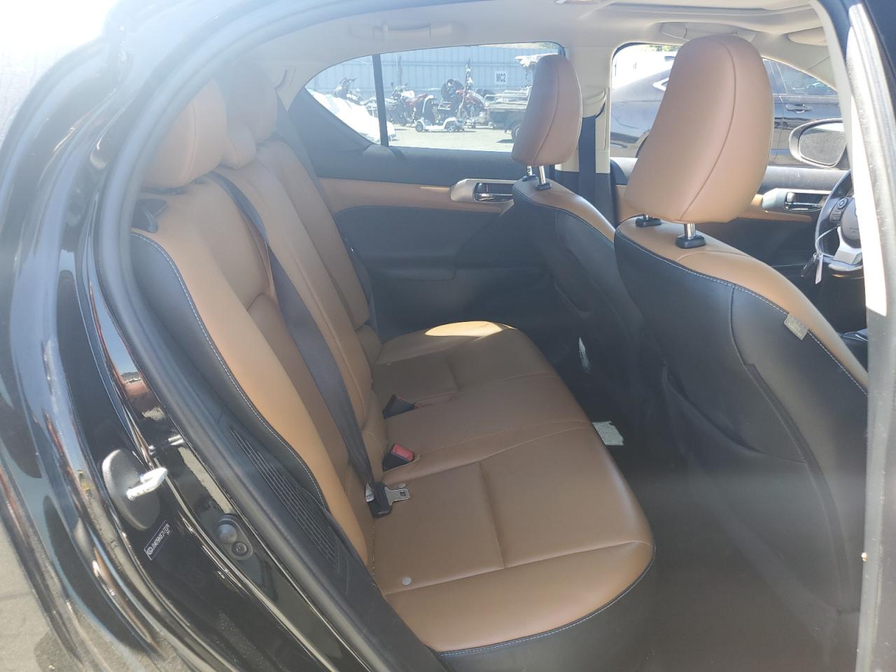 JTHKD5BH2E2177379 2014 Lexus Ct 200