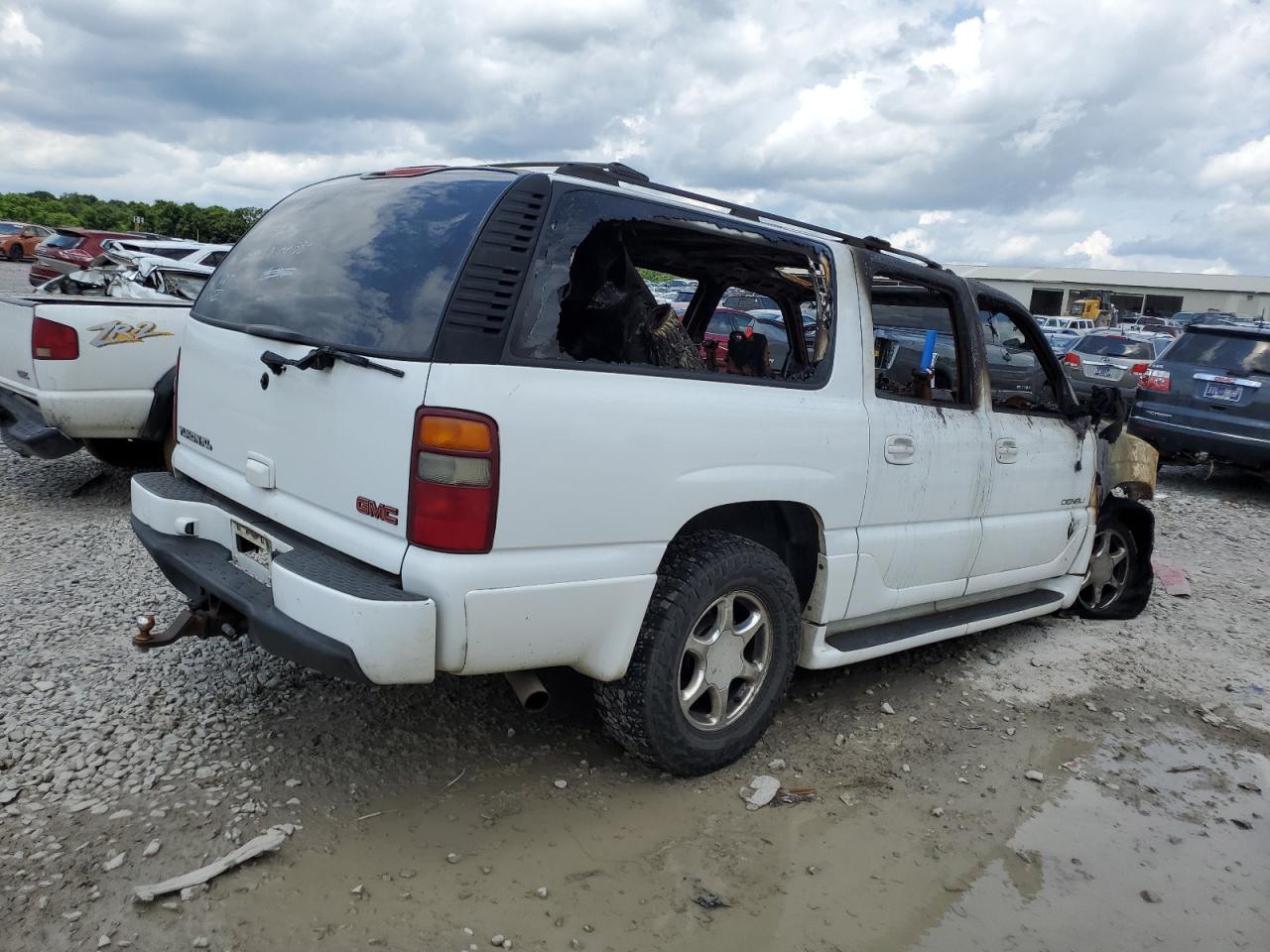 1GKFK66U33J165500 2003 GMC Yukon Xl Denali