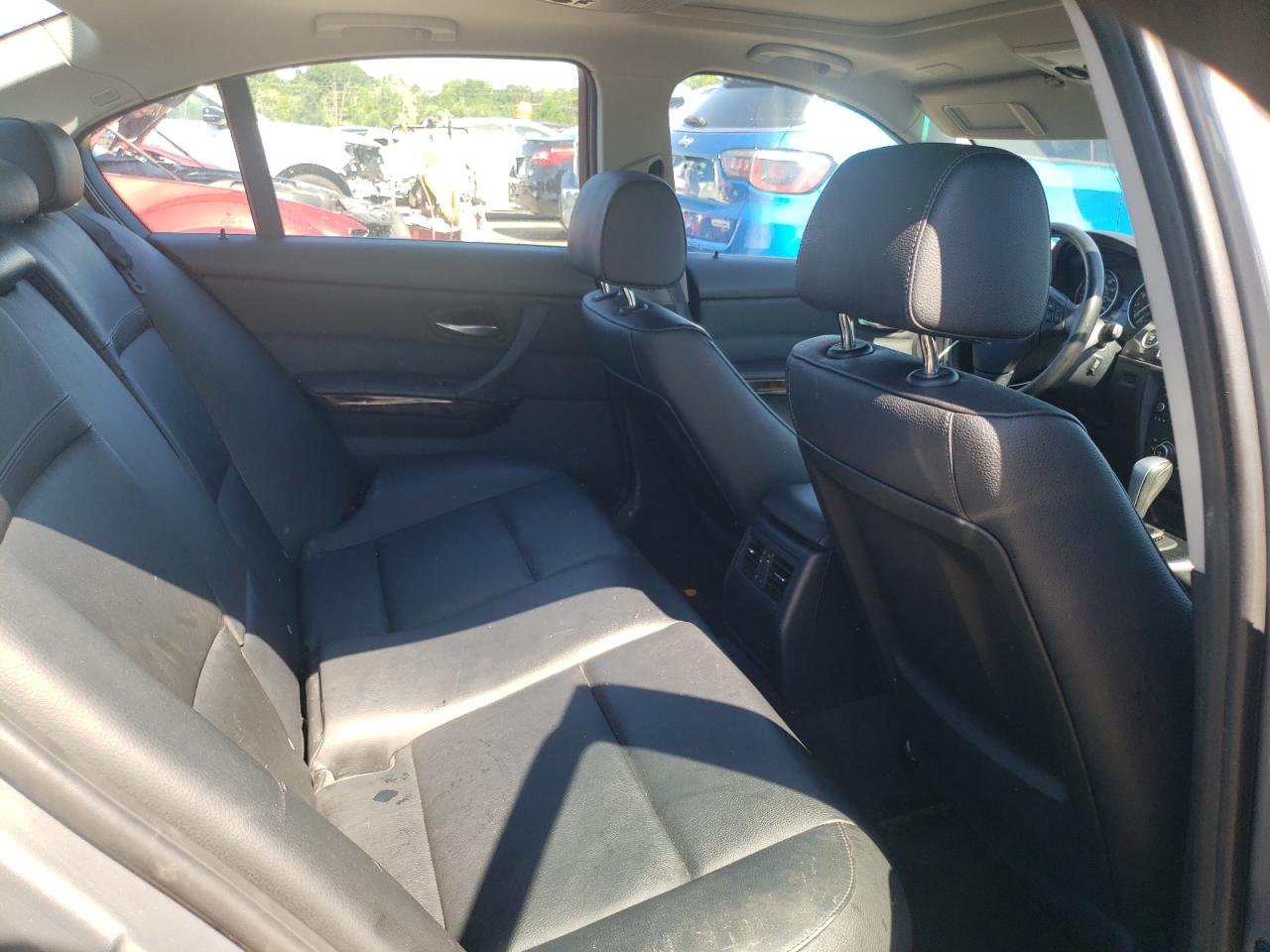 WBAPL5C53BA919706 2011 BMW 335 Xi