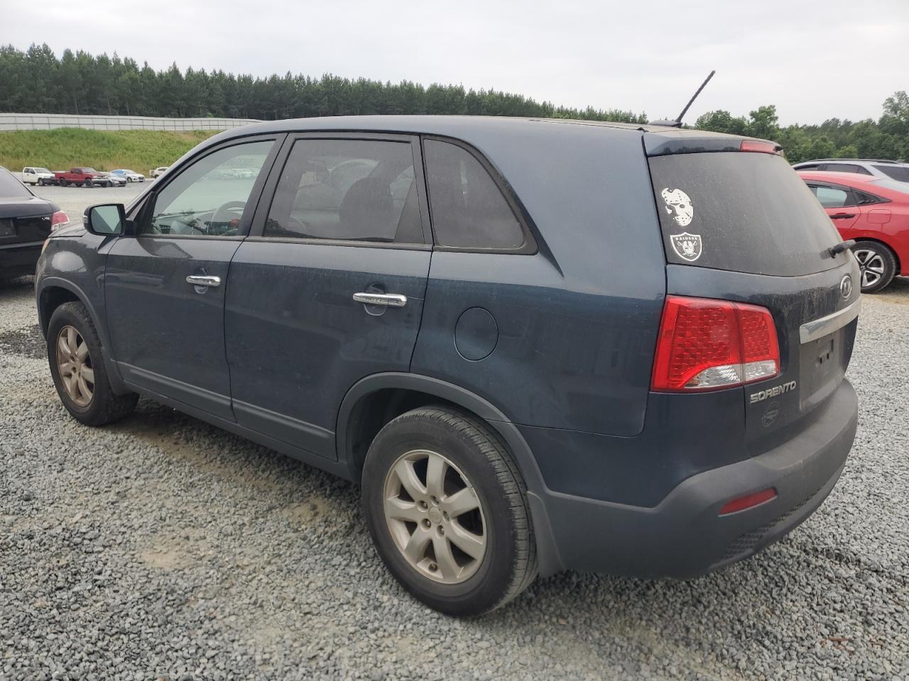 5XYKT3A11BG157591 2011 Kia Sorento Base