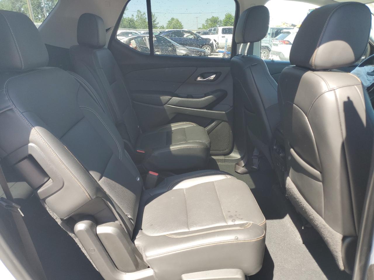 1GNEVKKW4MJ124543 2021 Chevrolet Traverse Premier