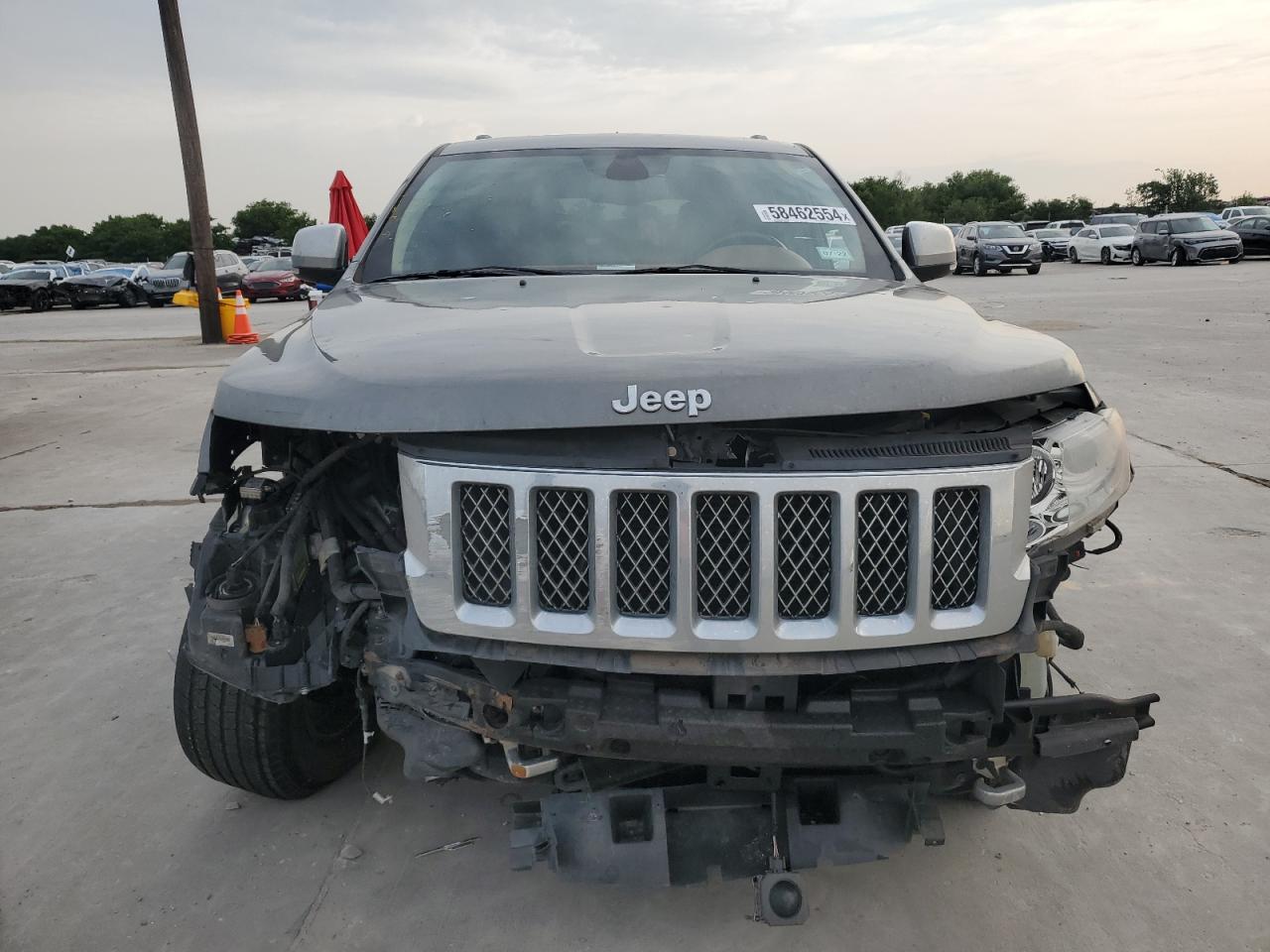 1C4RJFCT2CC204265 2012 Jeep Grand Cherokee Overland