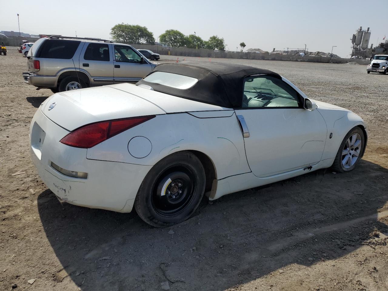 JN1AZ36AX5M755588 2005 Nissan 350Z Roadster