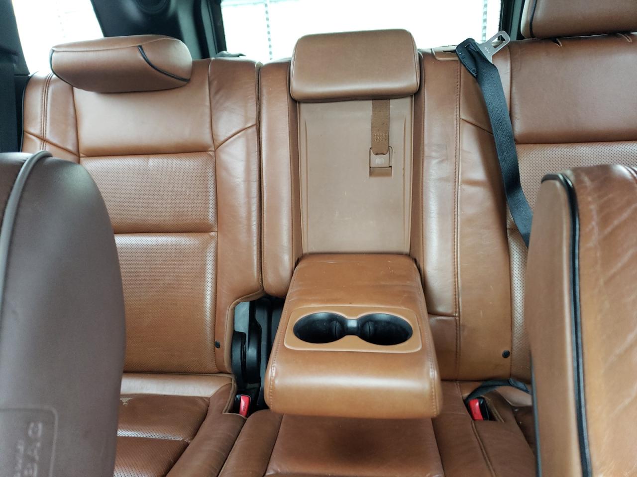 1C4RJFCT7CC188015 2012 Jeep Grand Cherokee Overland