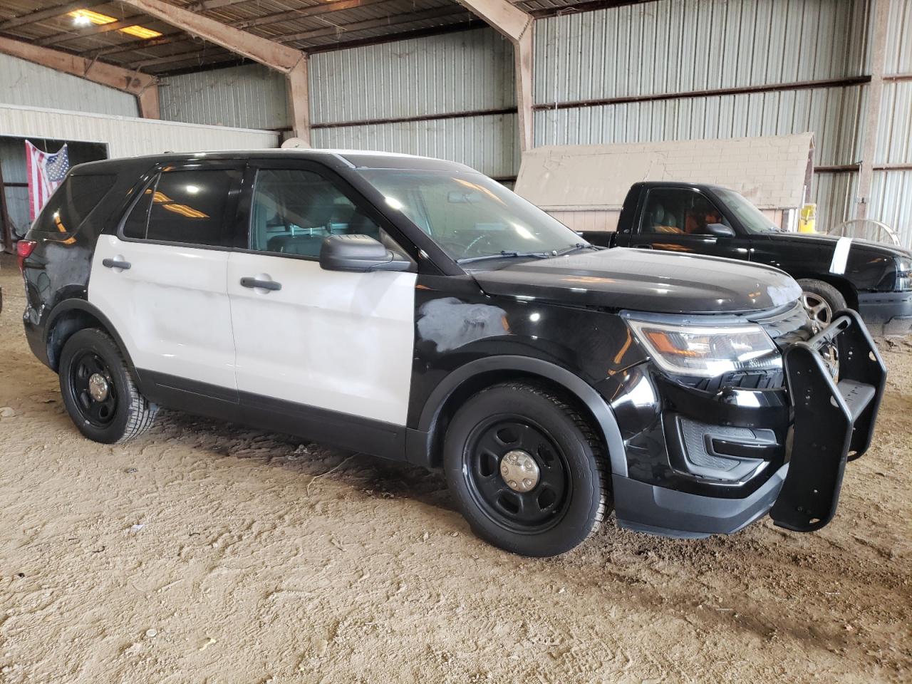 1FM5K8AR6HGB22873 2017 Ford Explorer Police Interceptor