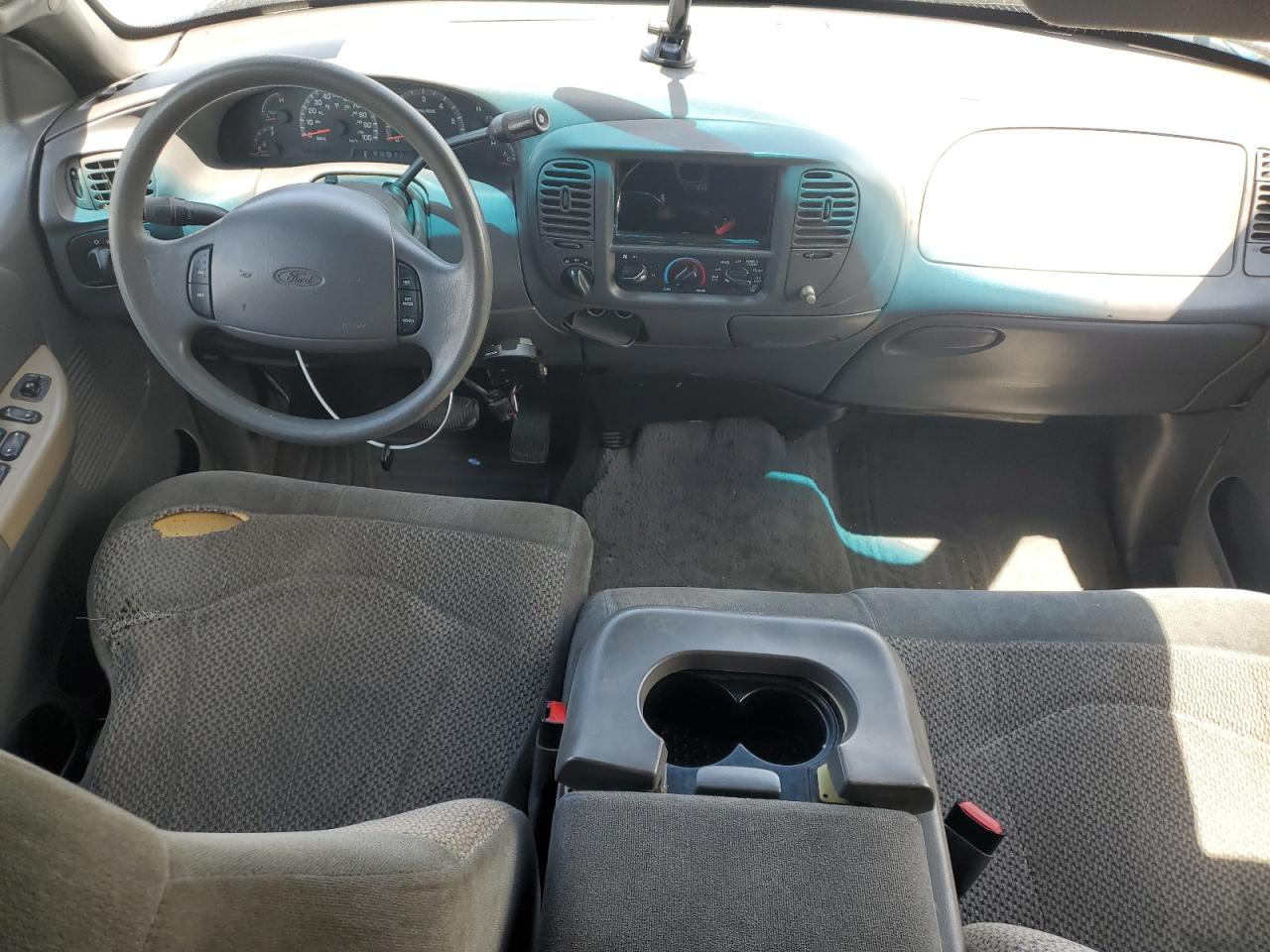 1FTRW08L11KE32364 2001 Ford F150 Supercrew