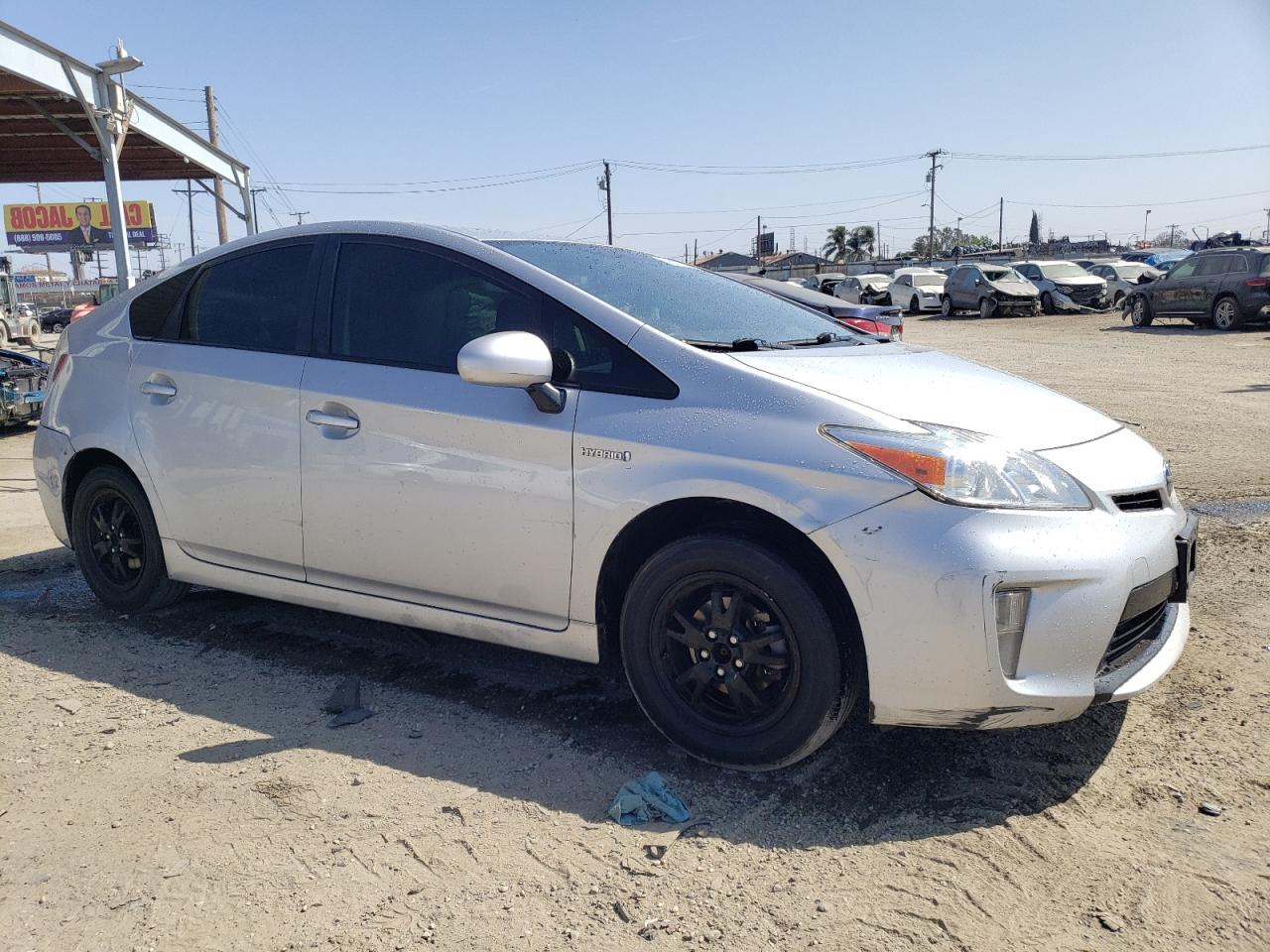 2015 Toyota Prius vin: JTDKN3DU0F1981829