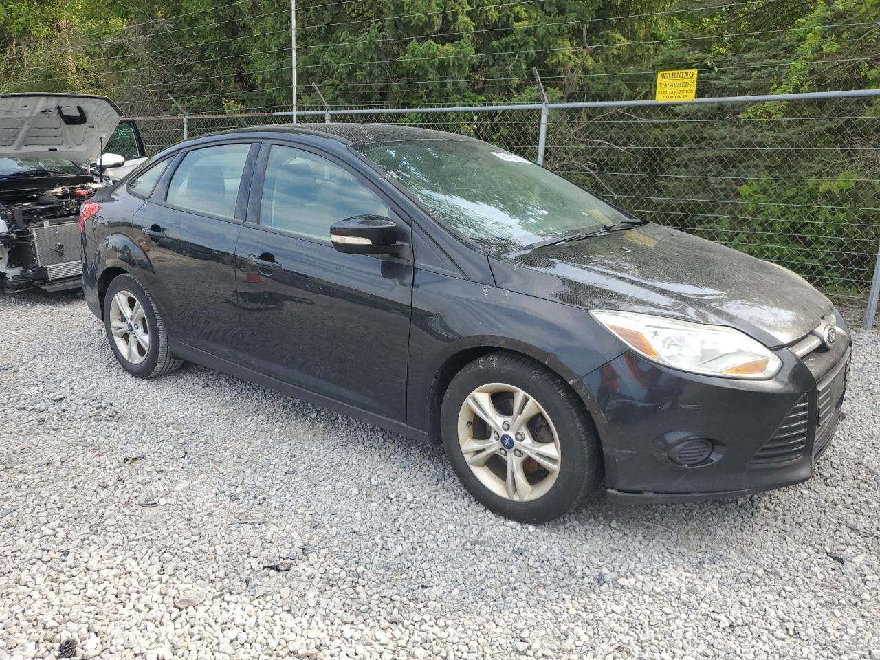 2014 Ford Focus Se vin: 1FADP3F27EL459139