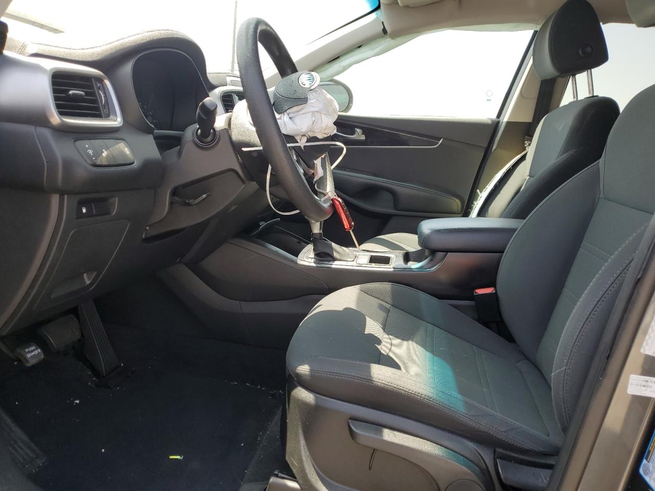 2020 Kia Sorento L vin: 5XYPG4A34LG669526