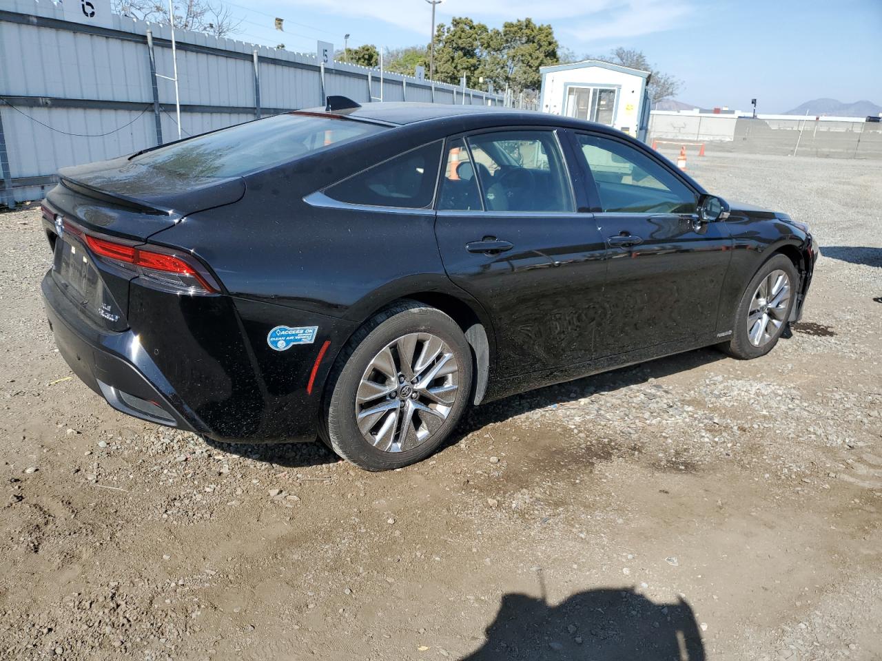 2021 Toyota Mirai Xle vin: JTDAAAAA2MA001763