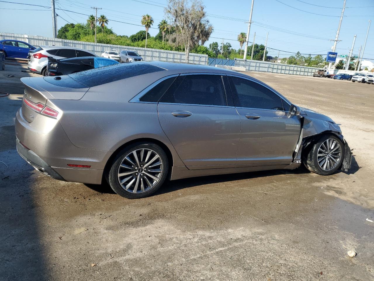 3LN6L5KU5JR602582 2018 Lincoln Mkz Hybrid Premiere