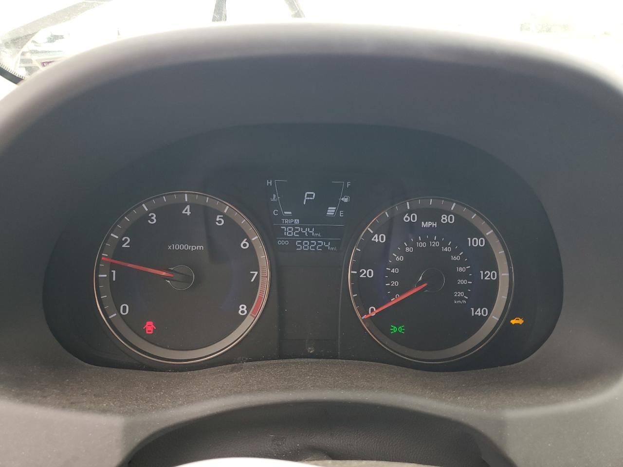 KMHCU4AEXEU776277 2014 Hyundai Accent Gls