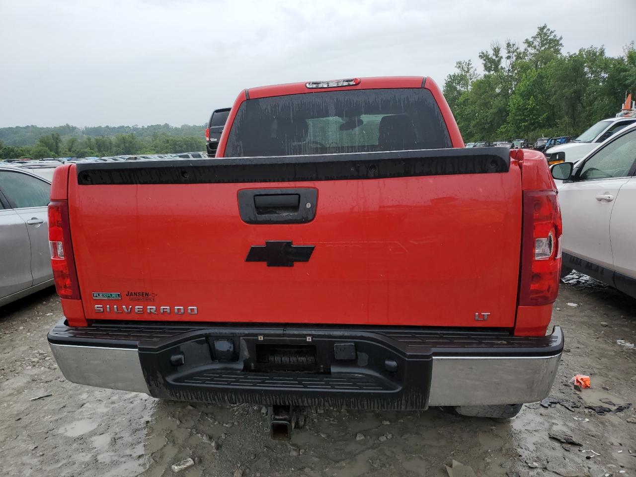 3GCPKSE30BG200527 2011 Chevrolet Silverado K1500 Lt