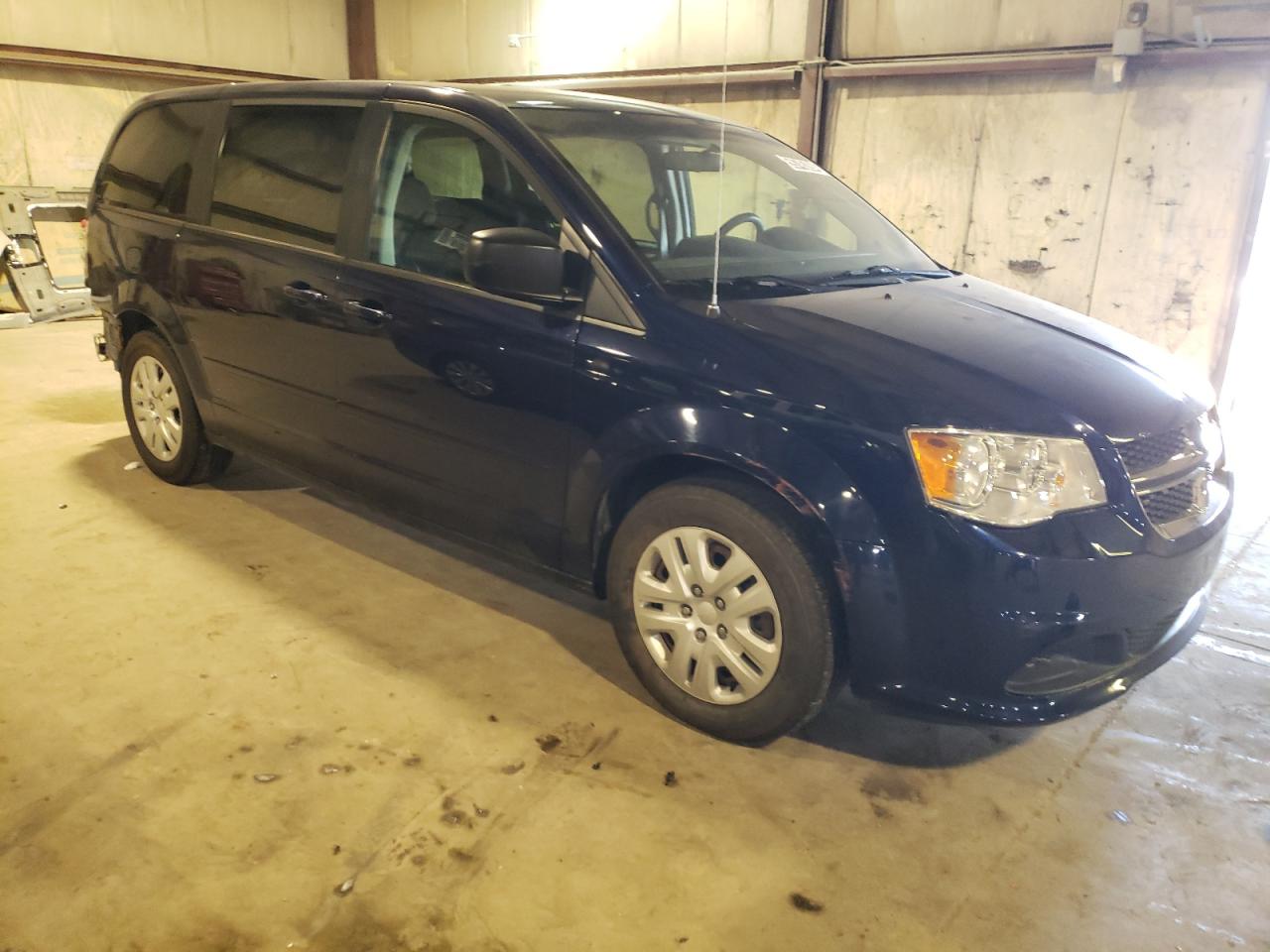 2C4RDGBG4HR640440 2017 Dodge Grand Caravan Se