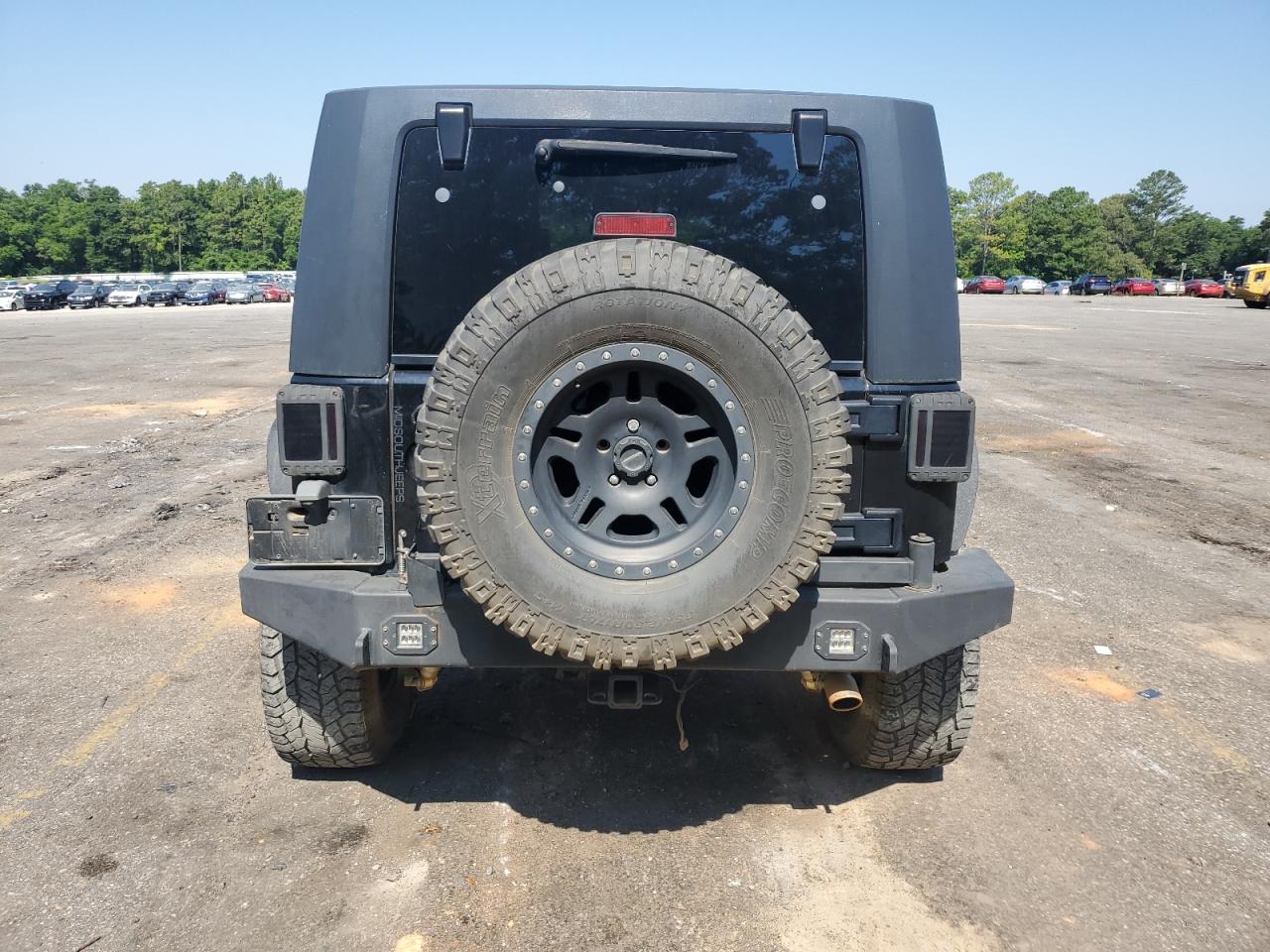 1J8GA59109L752144 2009 Jeep Wrangler Unlimited Sahara