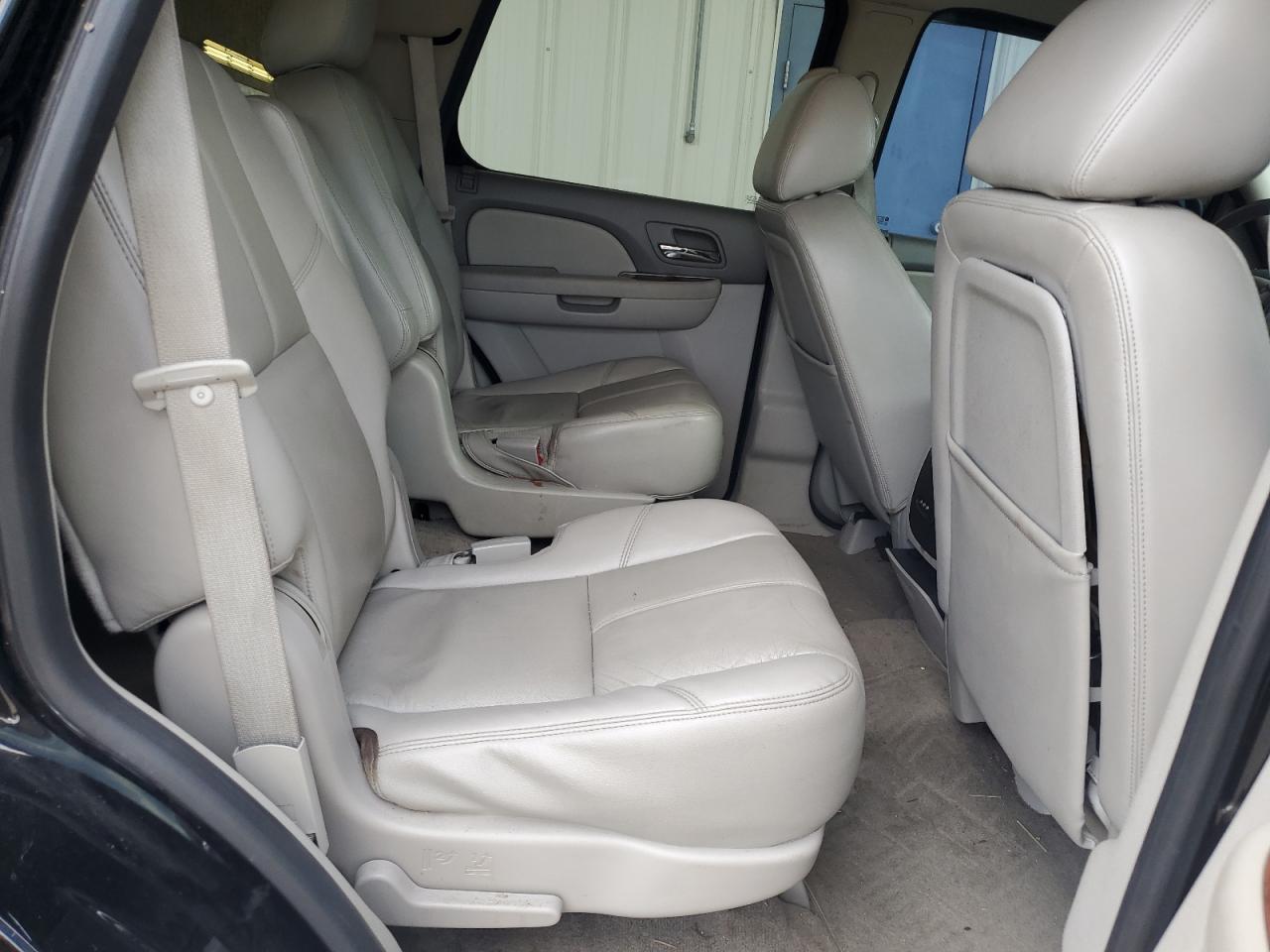 1GNSKBE03DR173138 2013 Chevrolet Tahoe K1500 Lt