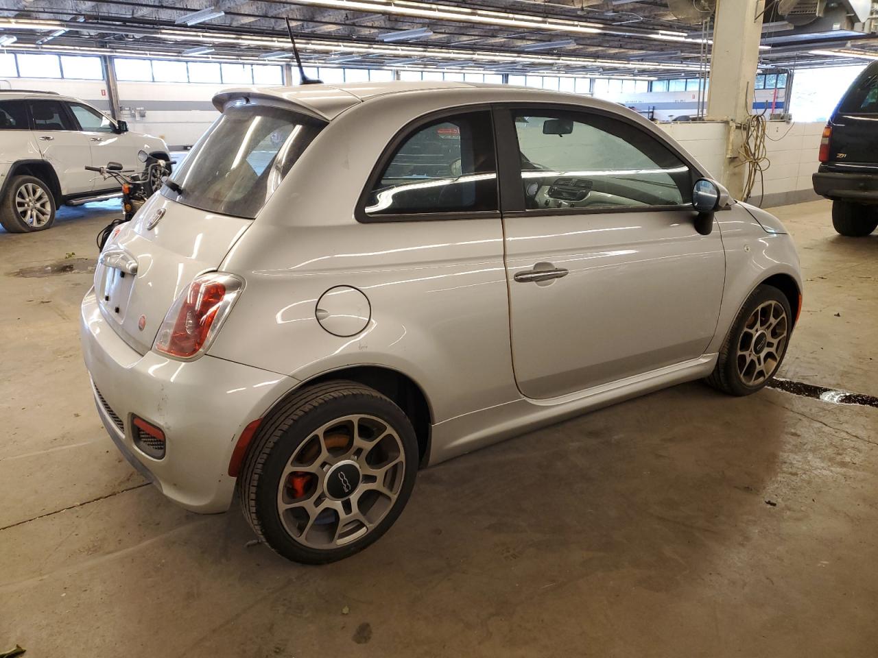 2013 Fiat 500 Sport vin: 3C3CFFBR8DT560601