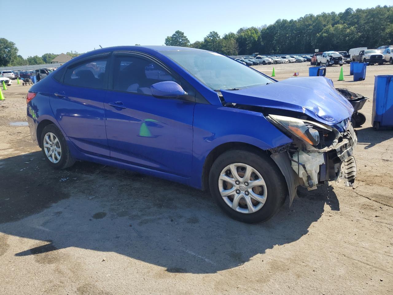 2013 Hyundai Accent Gls vin: KMHCT4AE4DU585259