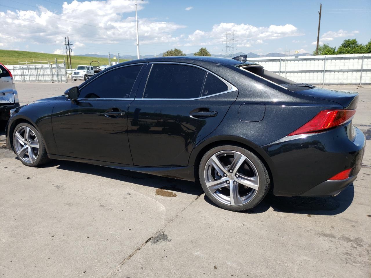 JTHCZ1D28J5015109 2018 Lexus Is 350