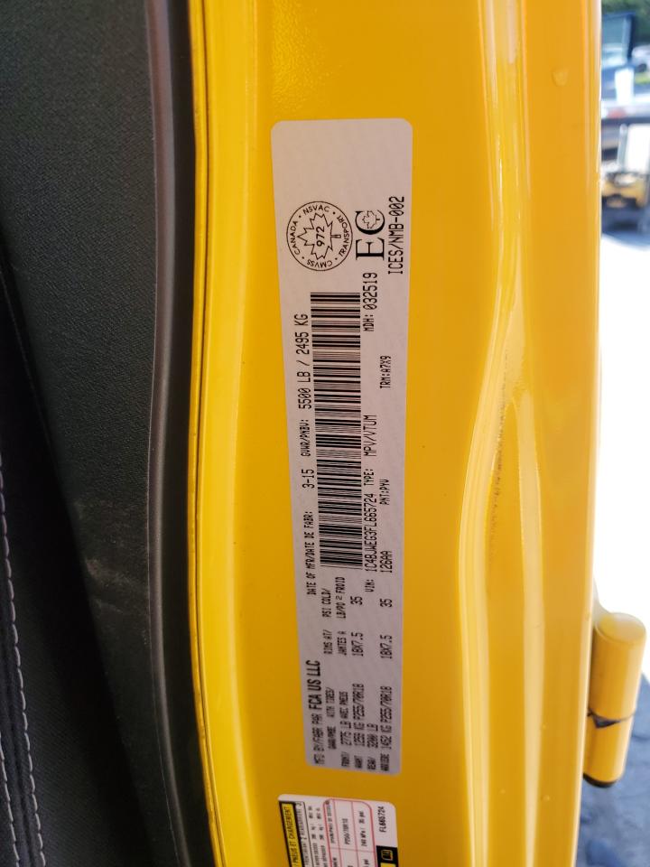 1C4BJWEG3FL665724 2015 Jeep Wrangler Unlimited Sahara