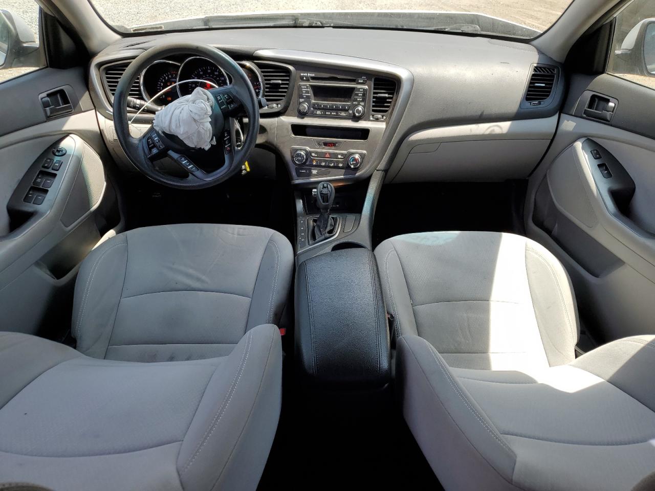 KNAGM4A78C5273682 2012 Kia Optima Lx