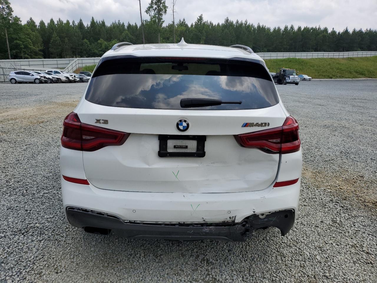 5UXTS3C55J0Y97932 2018 BMW X3 xDrivem40I