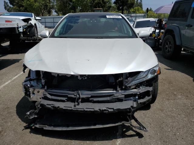 VIN 4T1BZ1HK1KU030206 2019 Toyota Camry, Xse no.5