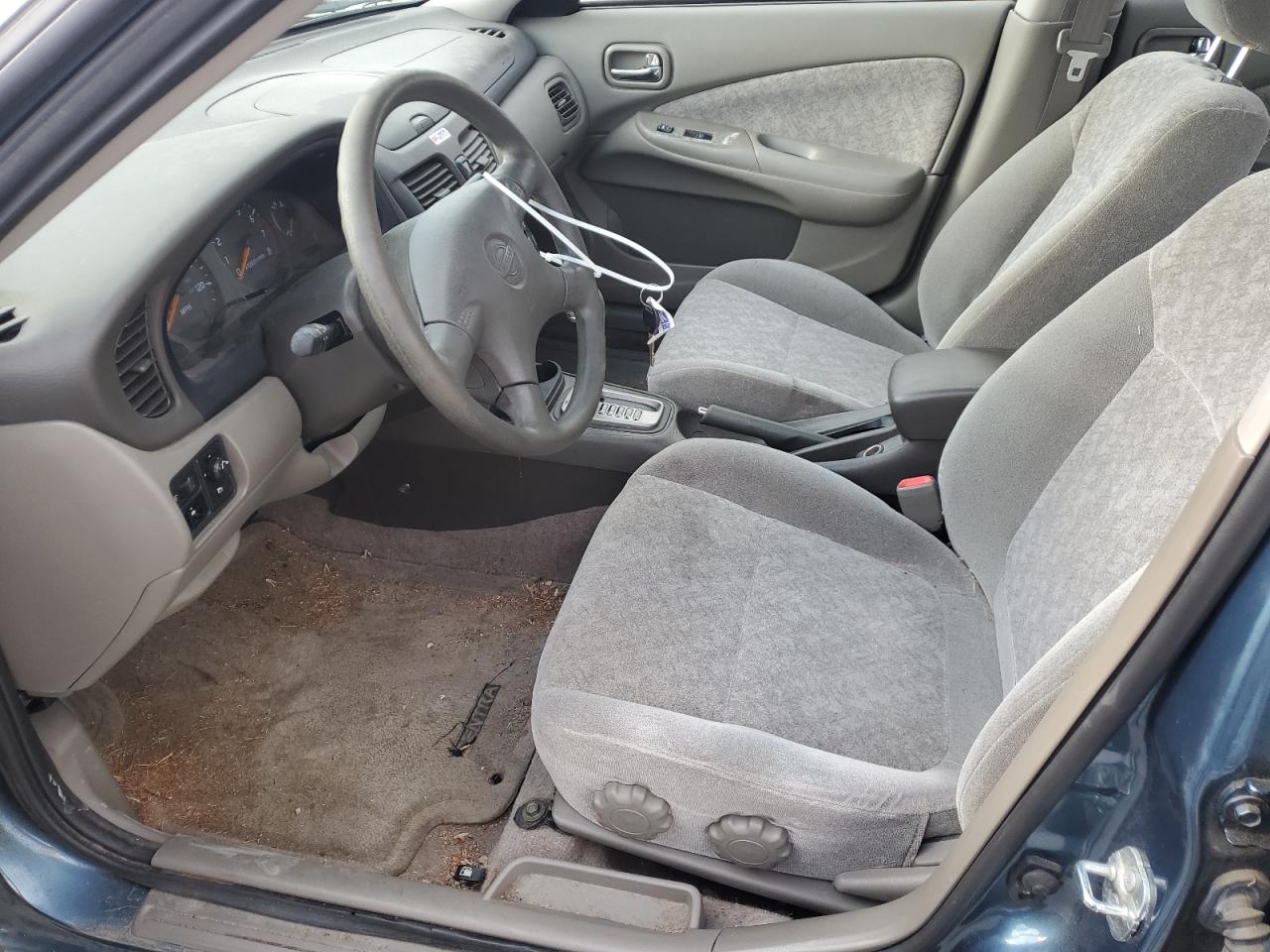 3N1CB51D31L513420 2001 Nissan Sentra Xe