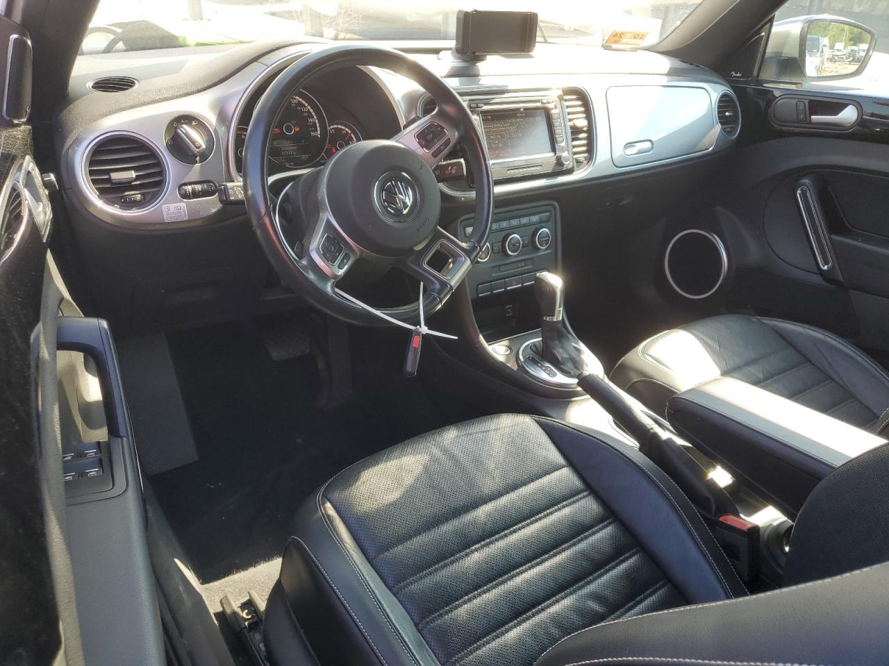 3VW5L7AT4EM816550 2014 Volkswagen Beetle