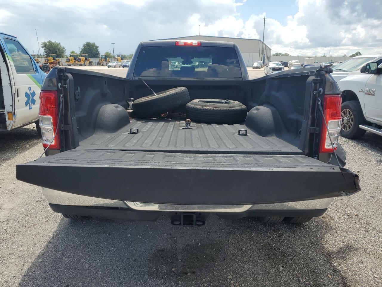 3C63RRHL9NG302810 2022 Ram 3500 Big Horn/Lone Star