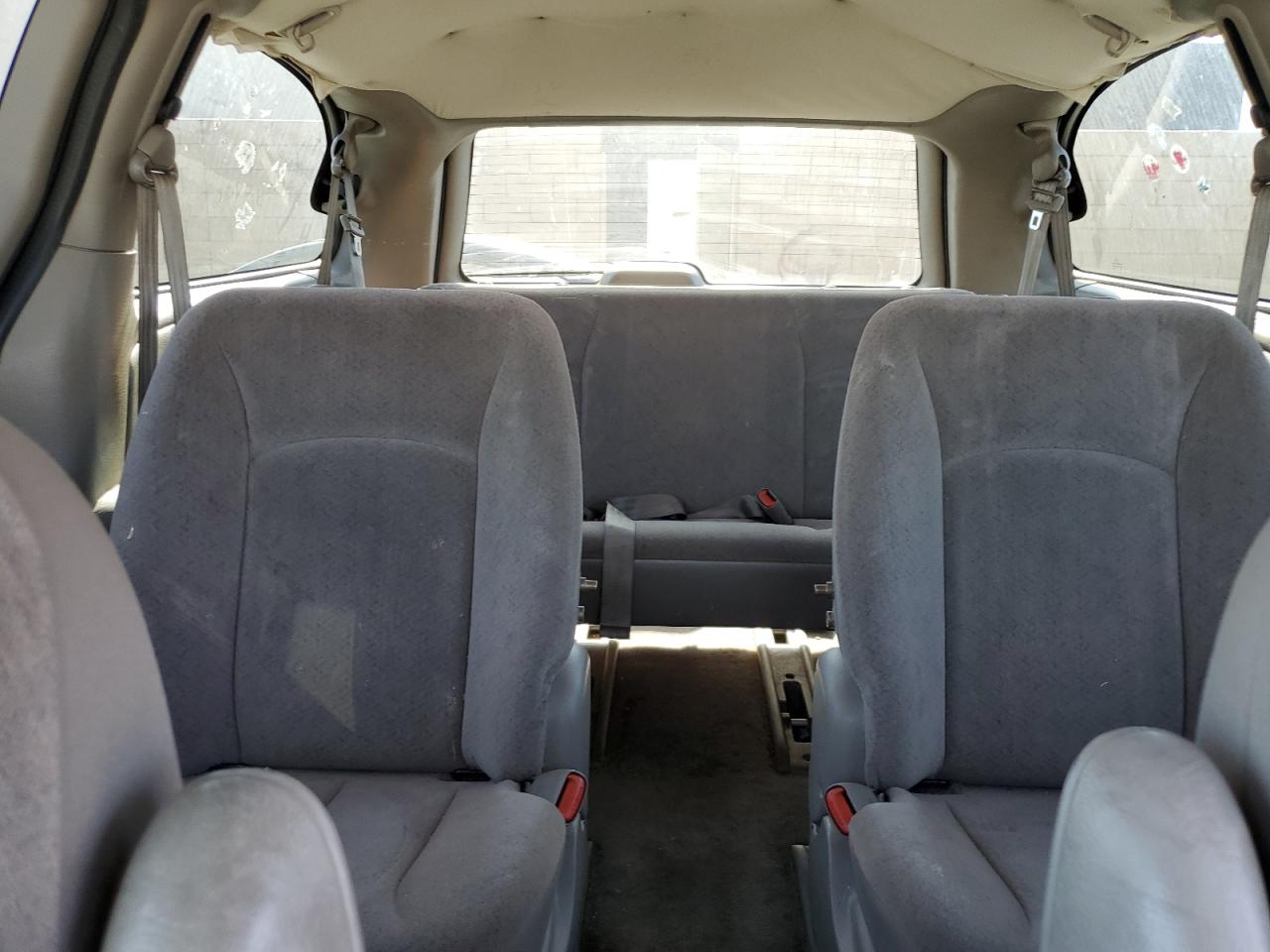 2C4GP24363R255224 2003 Chrysler Town & Country