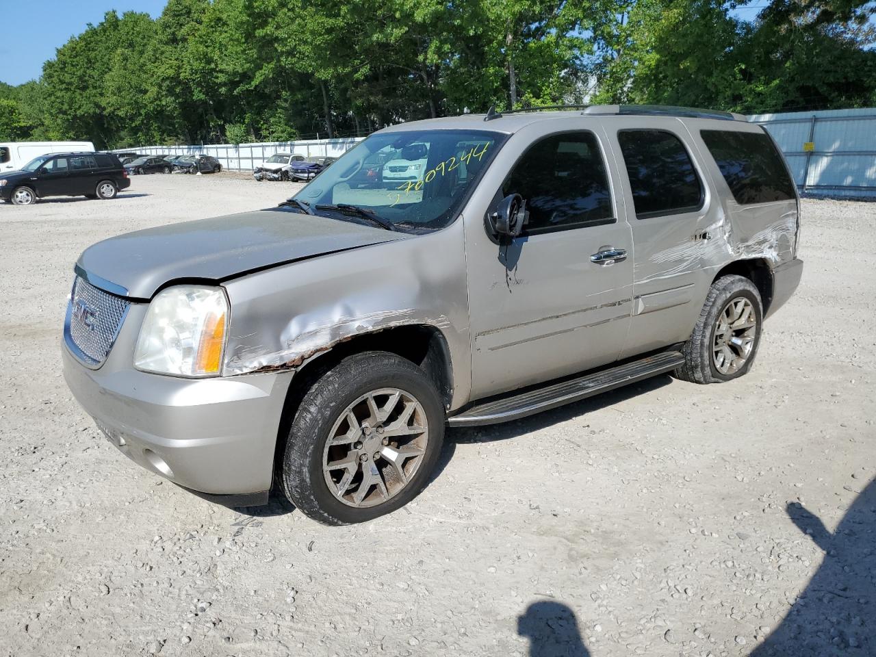 1GKFK63847J165633 2007 GMC Yukon Denali