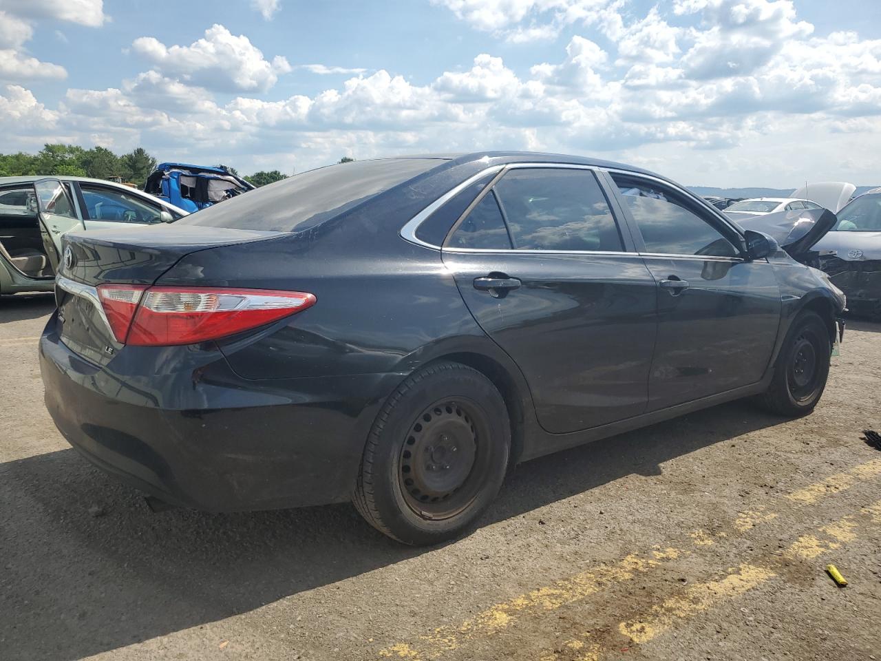 4T4BF1FK8FR506085 2015 Toyota Camry Le