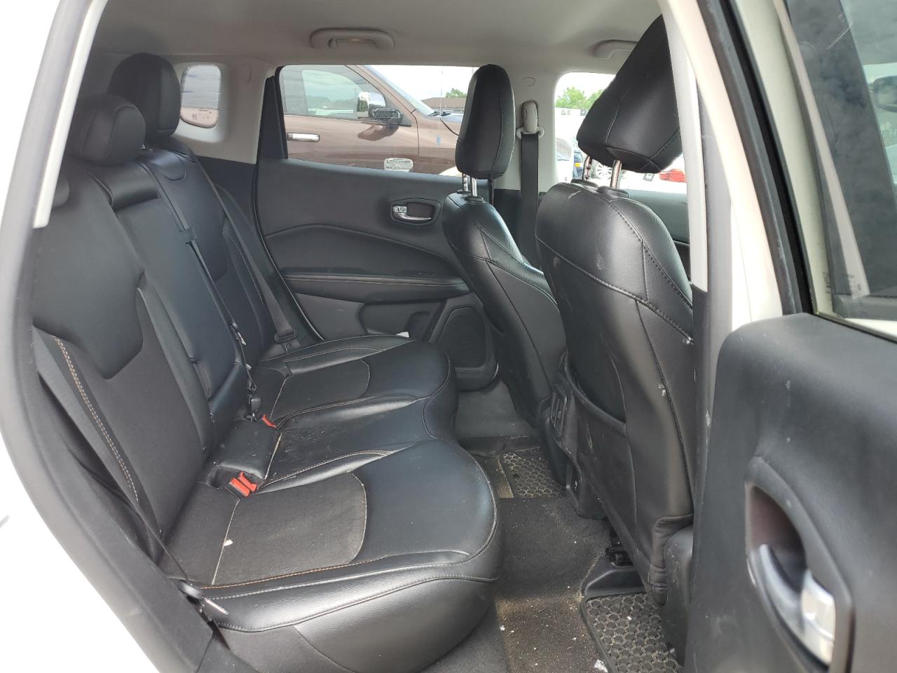 3C4NJDBB1LT160355 2020 Jeep Compass Latitude