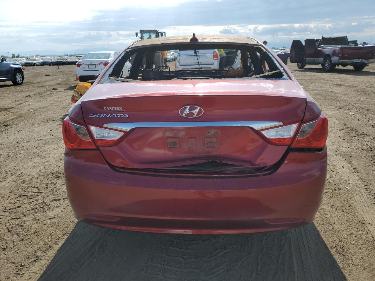 5NPEB4AC3DH516393 2013 Hyundai Sonata Gls