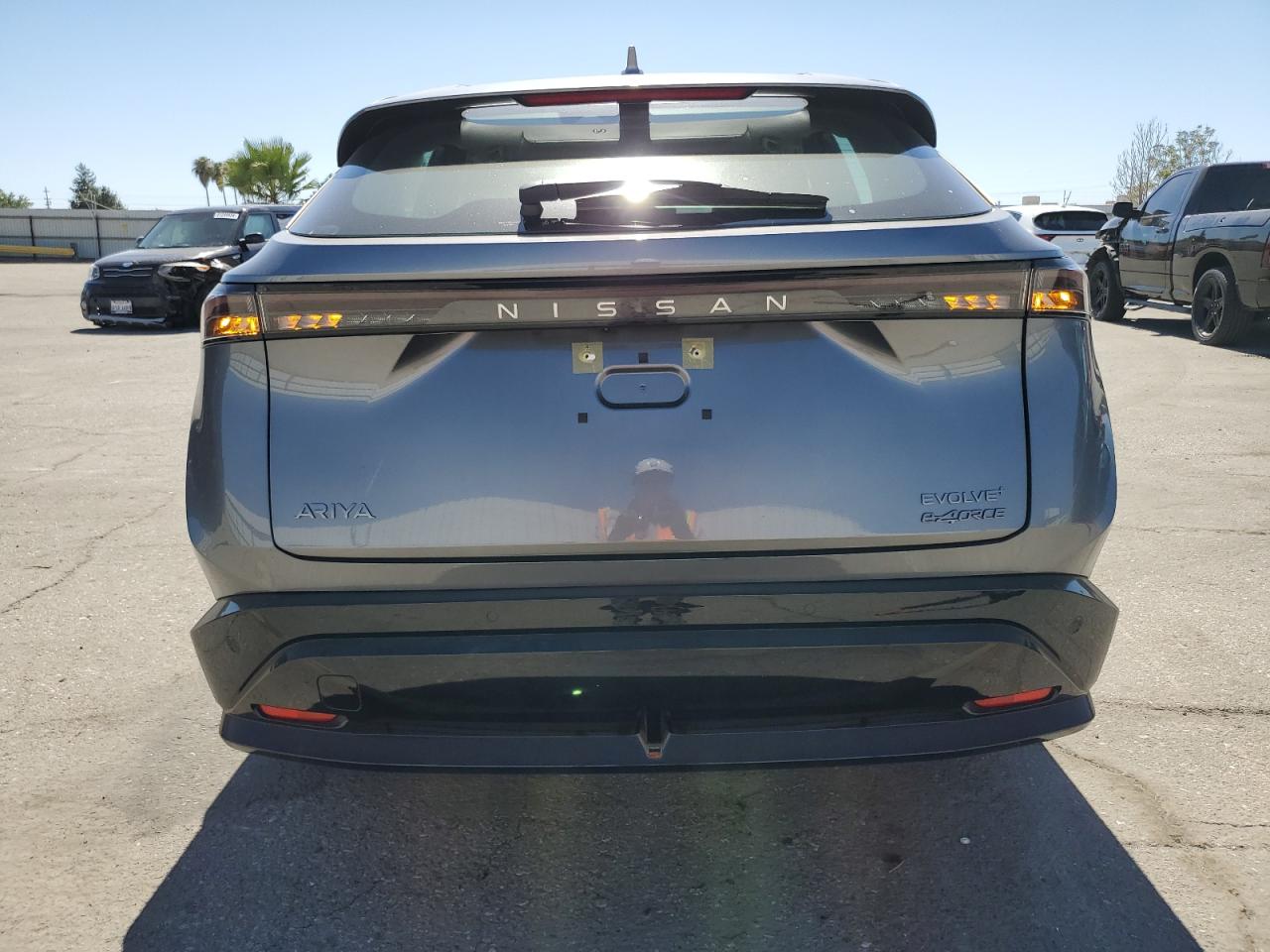 JN1DF0BB3PM705556 2023 Nissan Ariya Evolve+