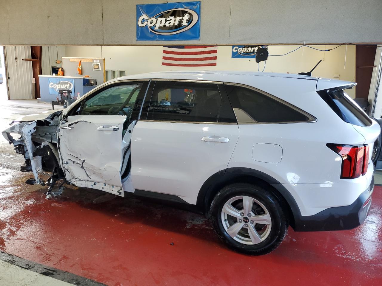 2021 Kia Sorento Lx vin: 5XYRGDLC3MG006830