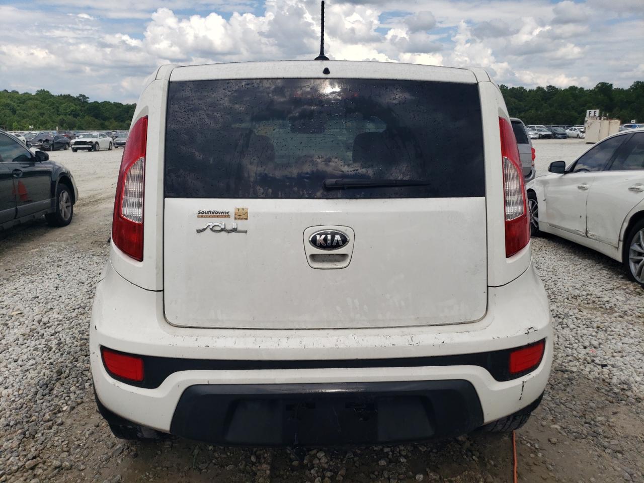 KNDJT2A69D7515487 2013 Kia Soul +