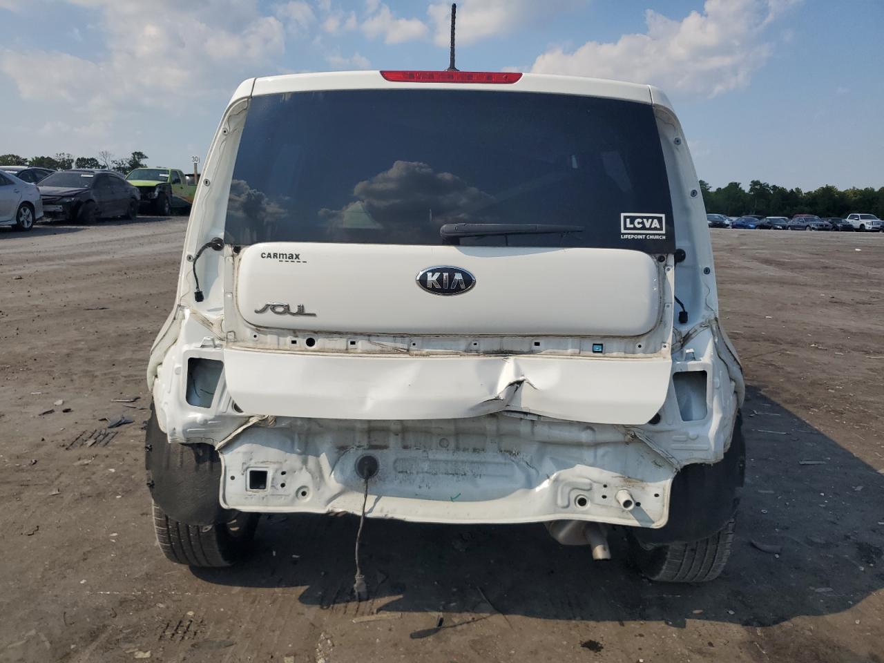 KNDJP3A56K7650697 2019 Kia Soul +