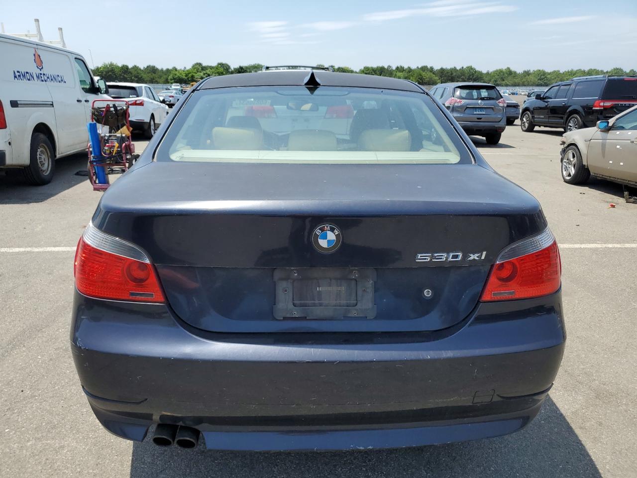 WBANF73567CU23384 2007 BMW 530 Xi