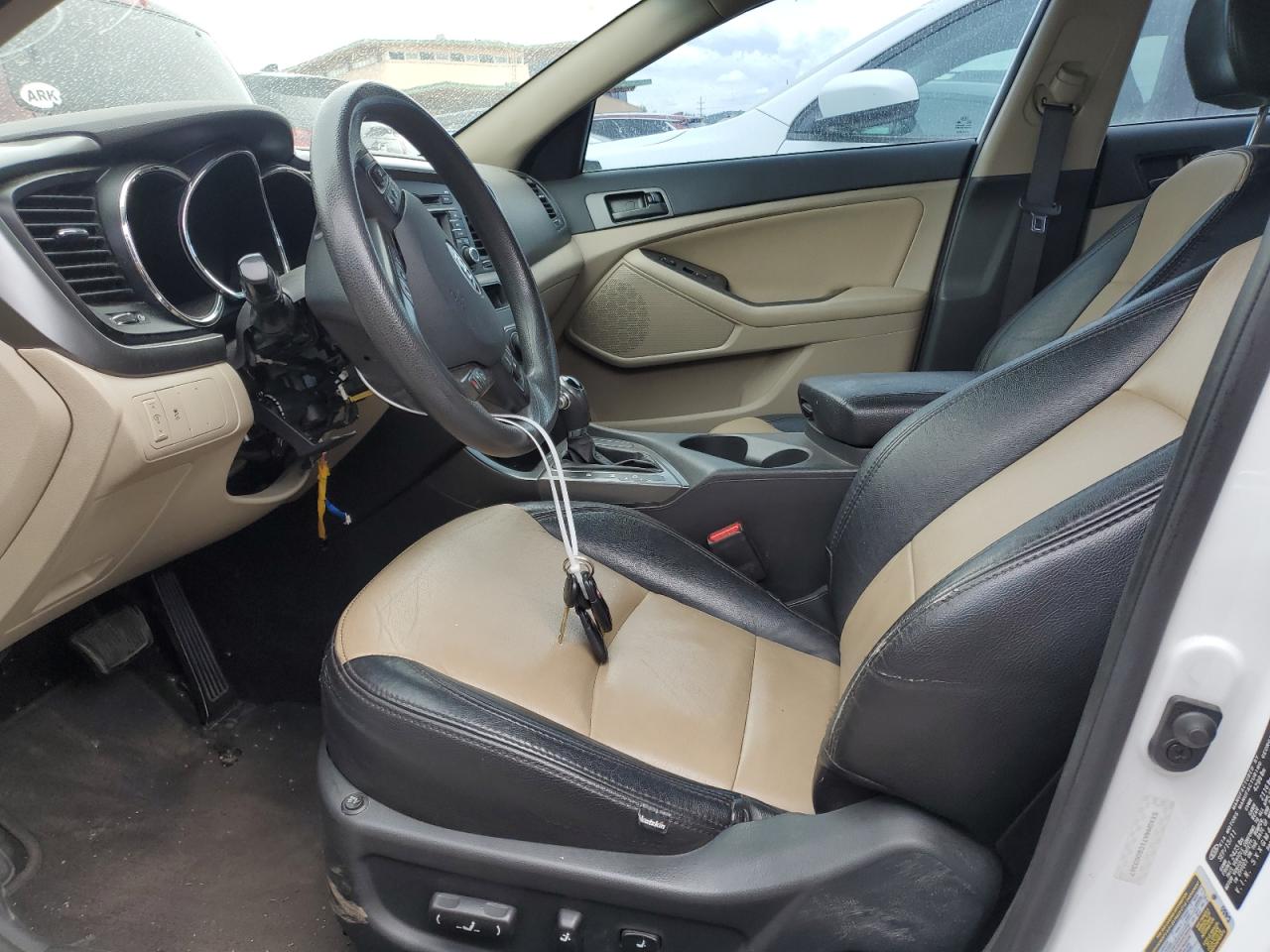 5XXGM4A71CG003367 2012 Kia Optima Lx