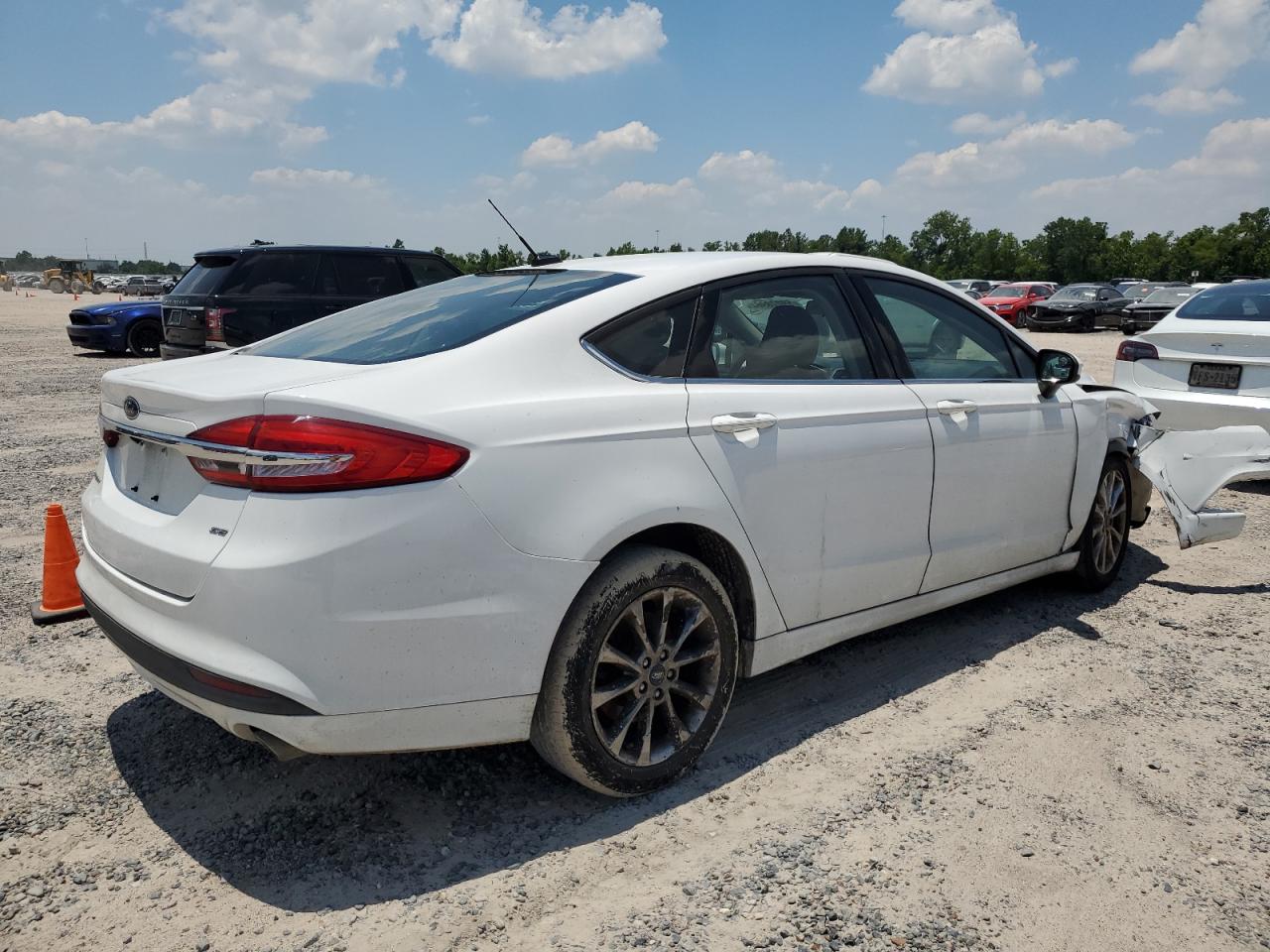 3FA6P0H78HR260378 2017 Ford Fusion Se