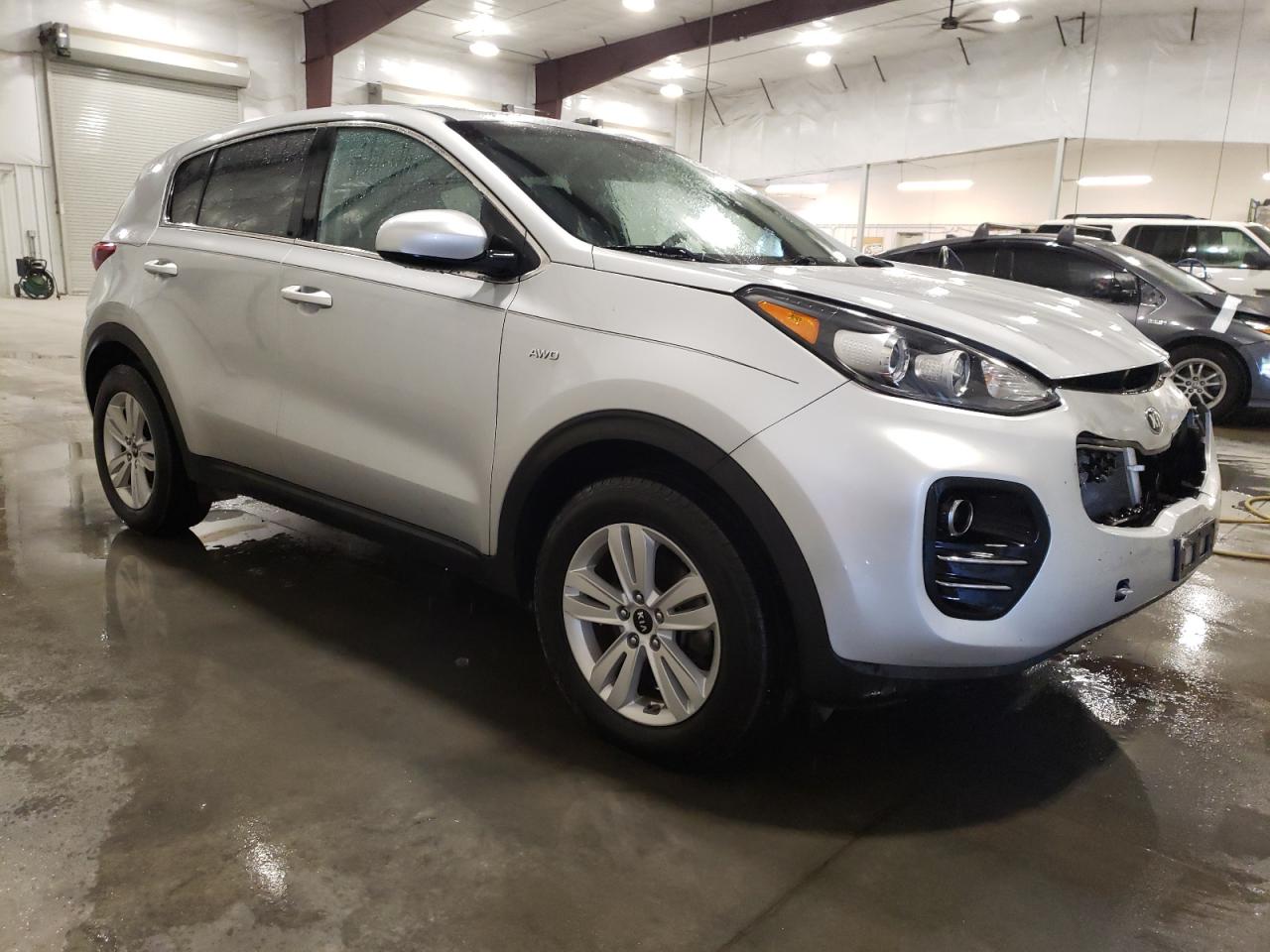 KNDPMCAC2J7489989 2018 Kia Sportage Lx